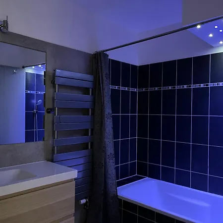 Appartement 3 Pieces Au Pied De La Promenade Du Paillon *