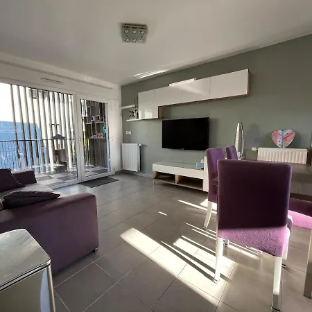 3 Pieces Au Pied De La Promenade Du Paillon Apartment Nice